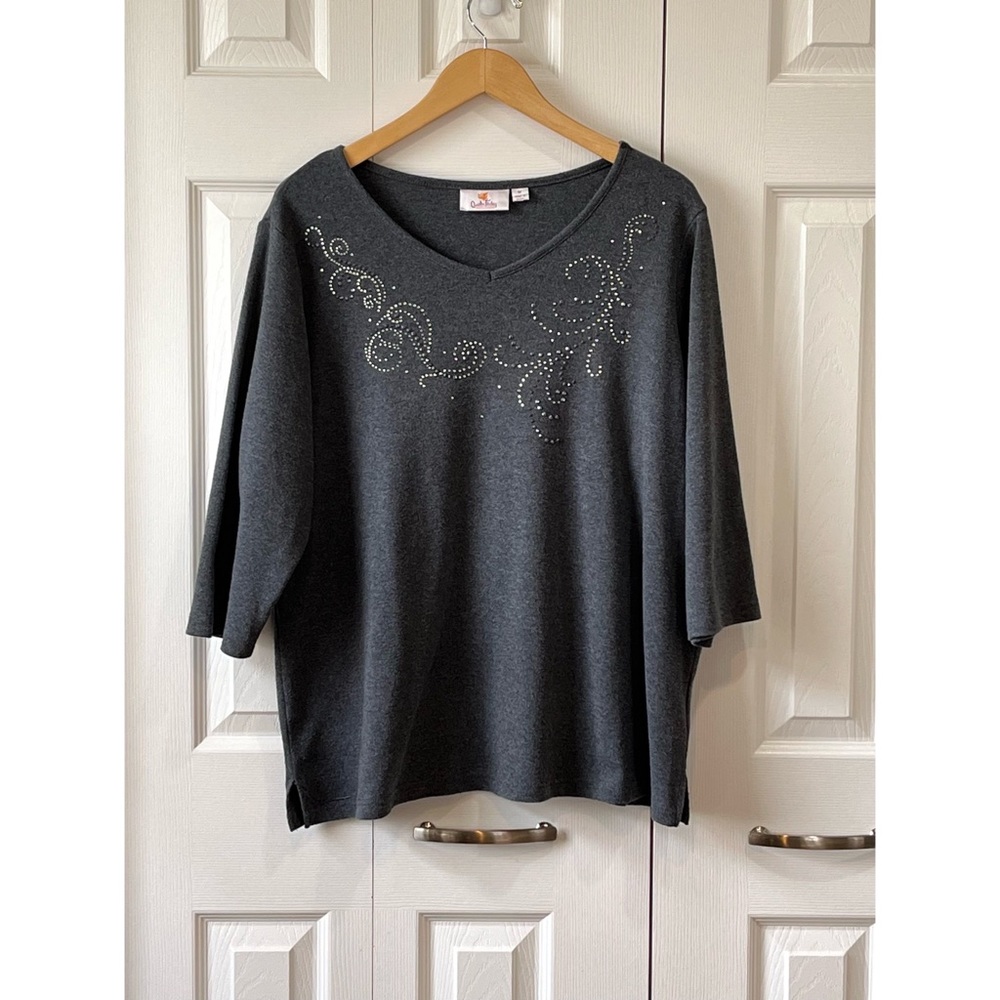 Quacker Factory Gray Fleece Sparkle Top 1X